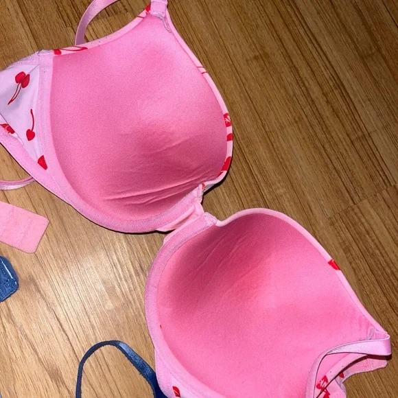 Lot of 5 Victoria's Secret Pink and Multicolor Bra Collection PreOwned - Picture 10 of 16